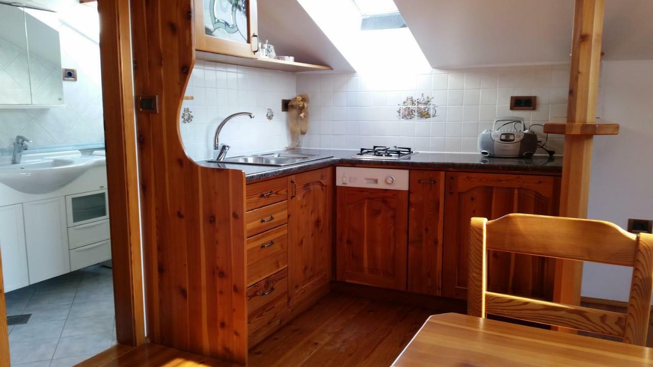 Cozy Apartments Buket In The Center Izola Extérieur photo