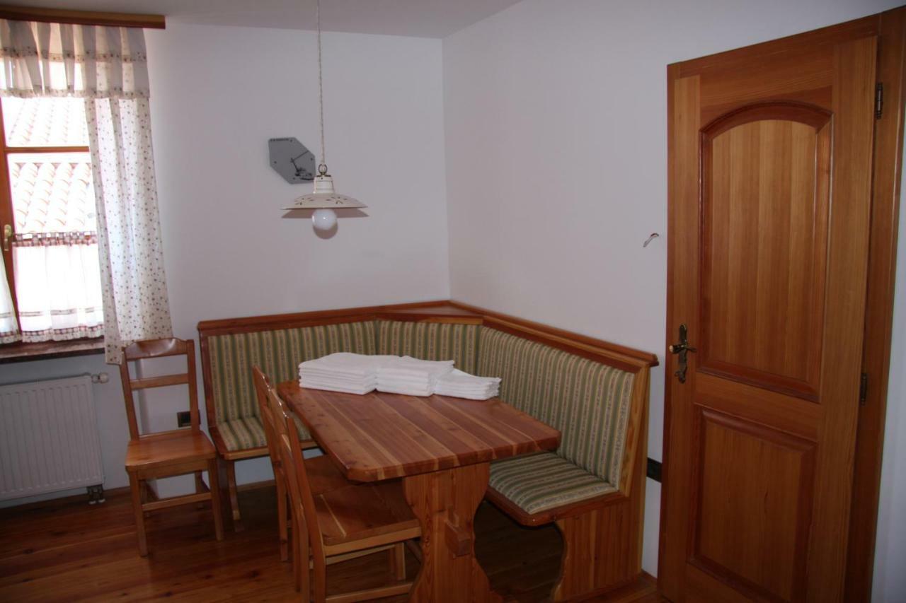 Cozy Apartments Buket In The Center Izola Extérieur photo